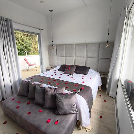 Penthouse Mirador Samsara Bed & Breakfast La Calera Eksteriør bilde