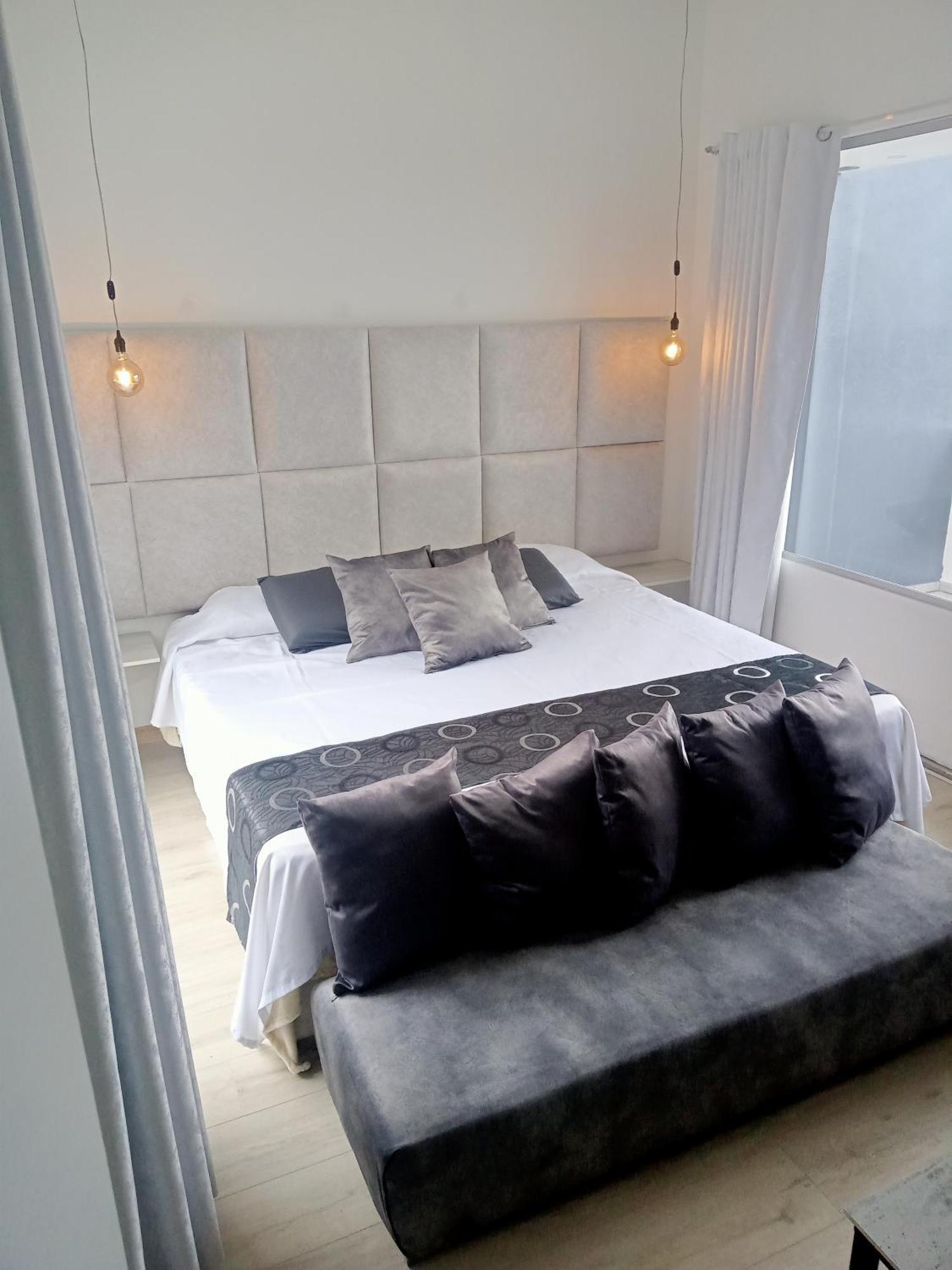 Penthouse Mirador Samsara Bed & Breakfast La Calera Eksteriør bilde