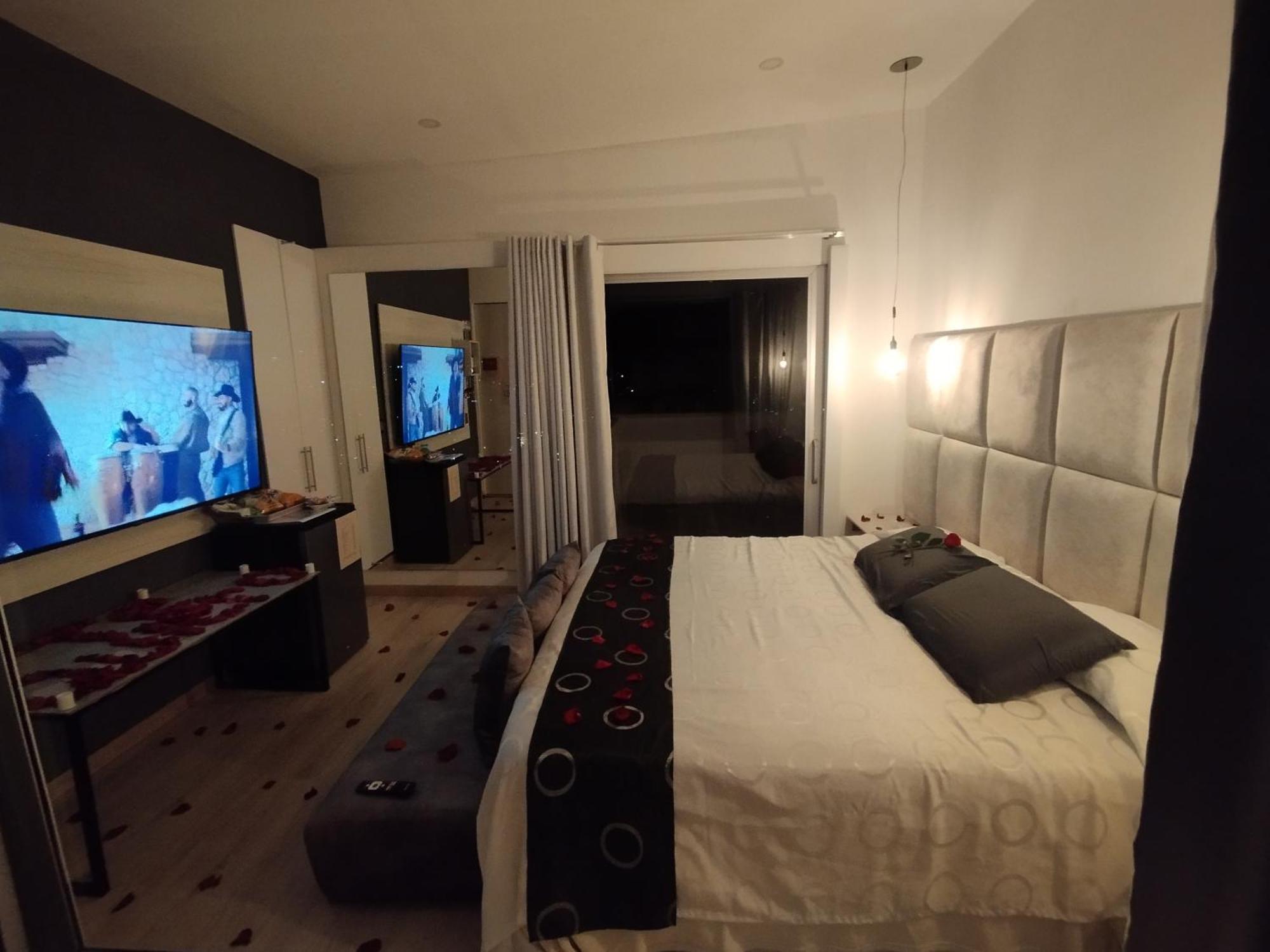 Penthouse Mirador Samsara Bed & Breakfast La Calera Eksteriør bilde